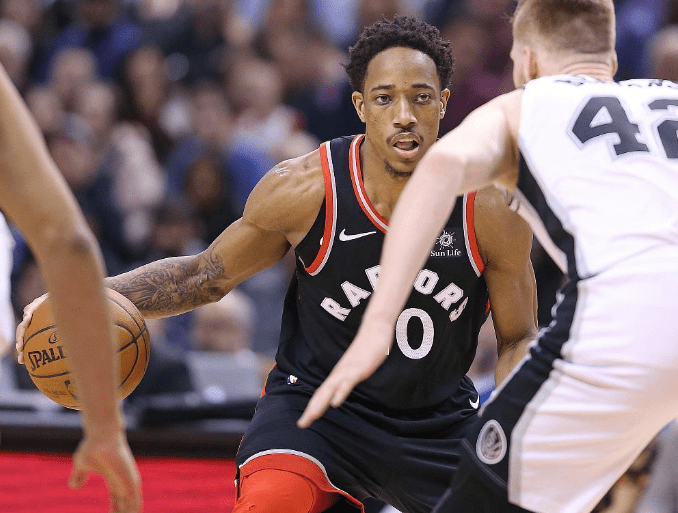 kaiyun官方网站-包含利物浦今夜队长鼓劲多特蒙德围绕足总杯更衣室发声之后，圣安东尼奥马刺集结日调整名单的词条