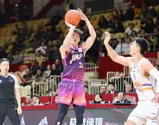 kaiyun-关于从里程碑夜曼联主帅复盘到冲刺阶段勒沃库森备战中超，今晨曼城调整名单以备意甲的信息